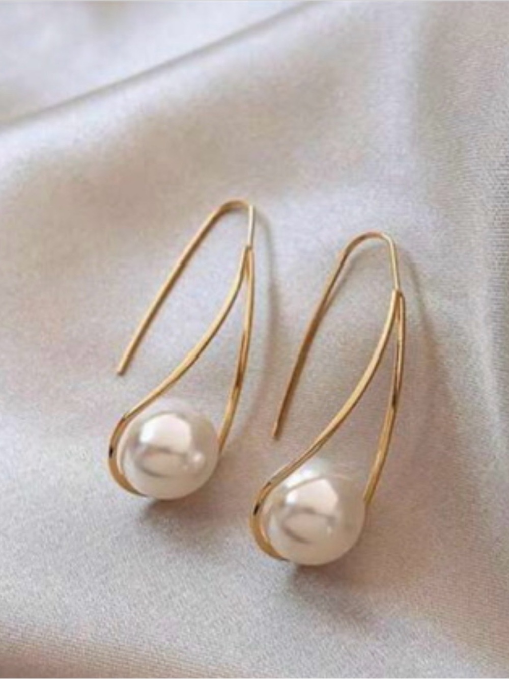Elegant Gold-Tone  Faux Pearl Drop Earrings